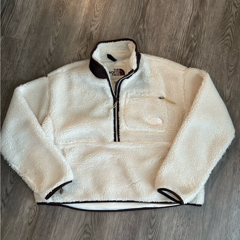 The North Face Women's Extreme Pile Pullover, new without tags size L